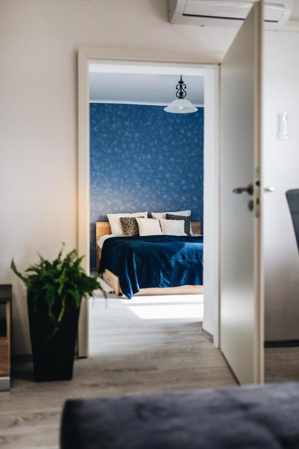 Magas-Lak Apartman Eger Exterior photo
