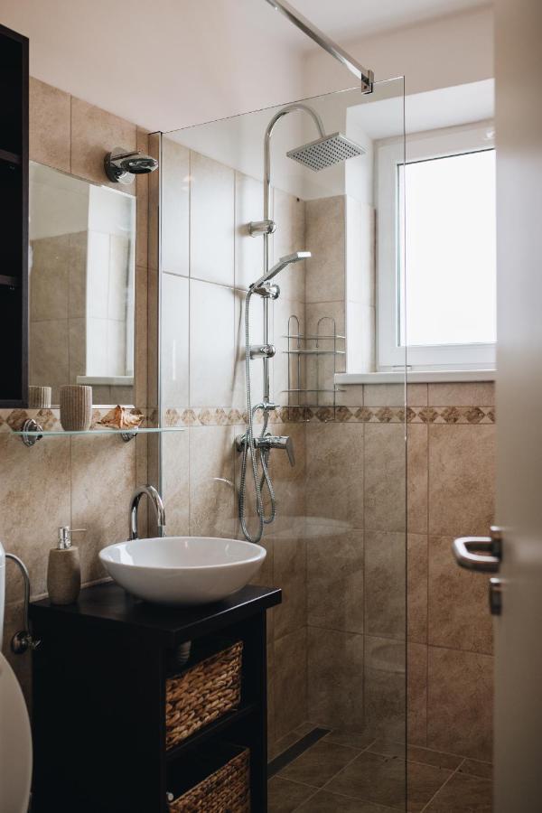 Magas-Lak Apartman Eger Exterior photo